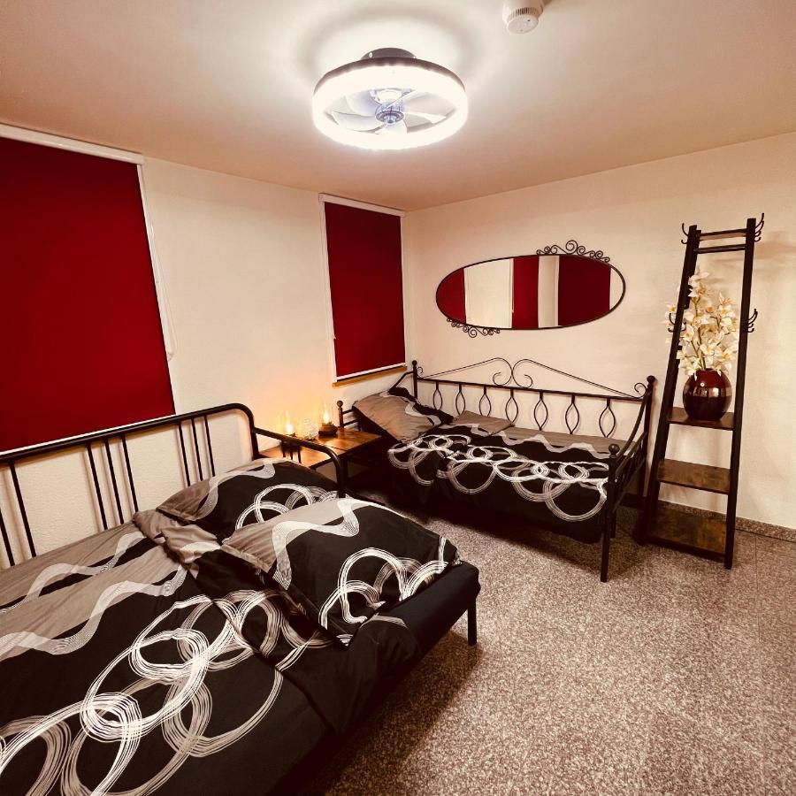Отель Rose Boardinghouse 24H-7D Self Check-In Automat Гросботтвар Экстерьер фото